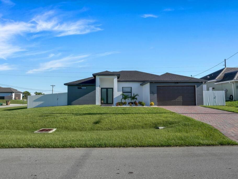 Casa Sevilla, Heated Pool, Sleeps 9, 4B3B Cape Coral Esterno foto