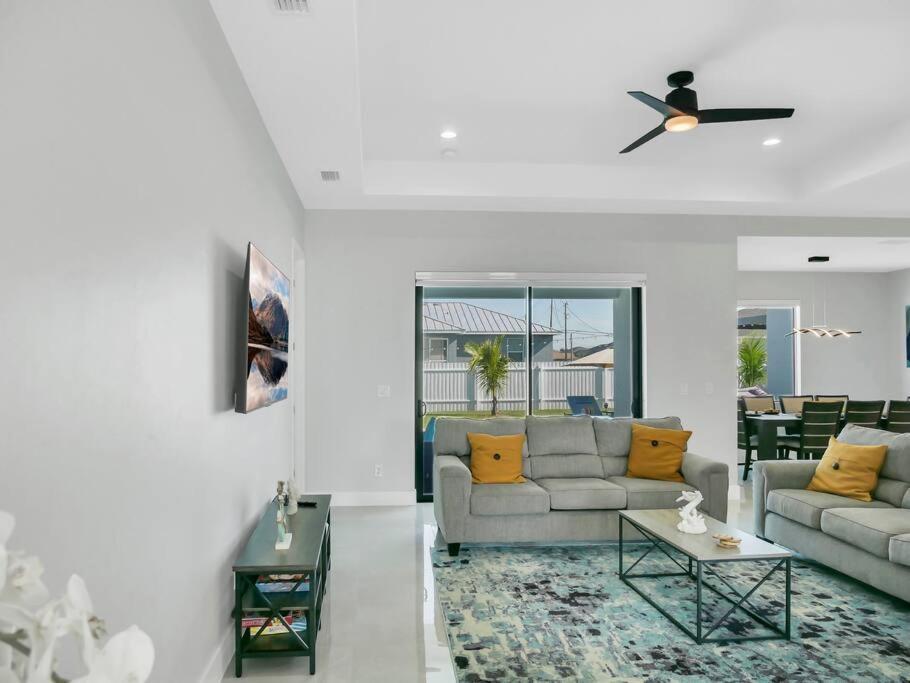Casa Sevilla, Heated Pool, Sleeps 9, 4B3B Cape Coral Esterno foto