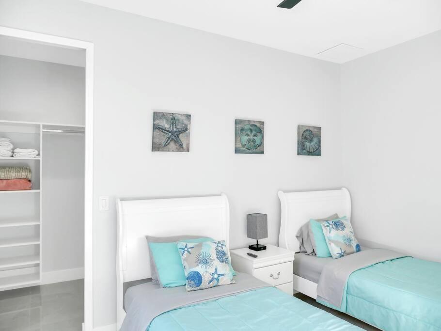 Casa Sevilla, Heated Pool, Sleeps 9, 4B3B Cape Coral Esterno foto